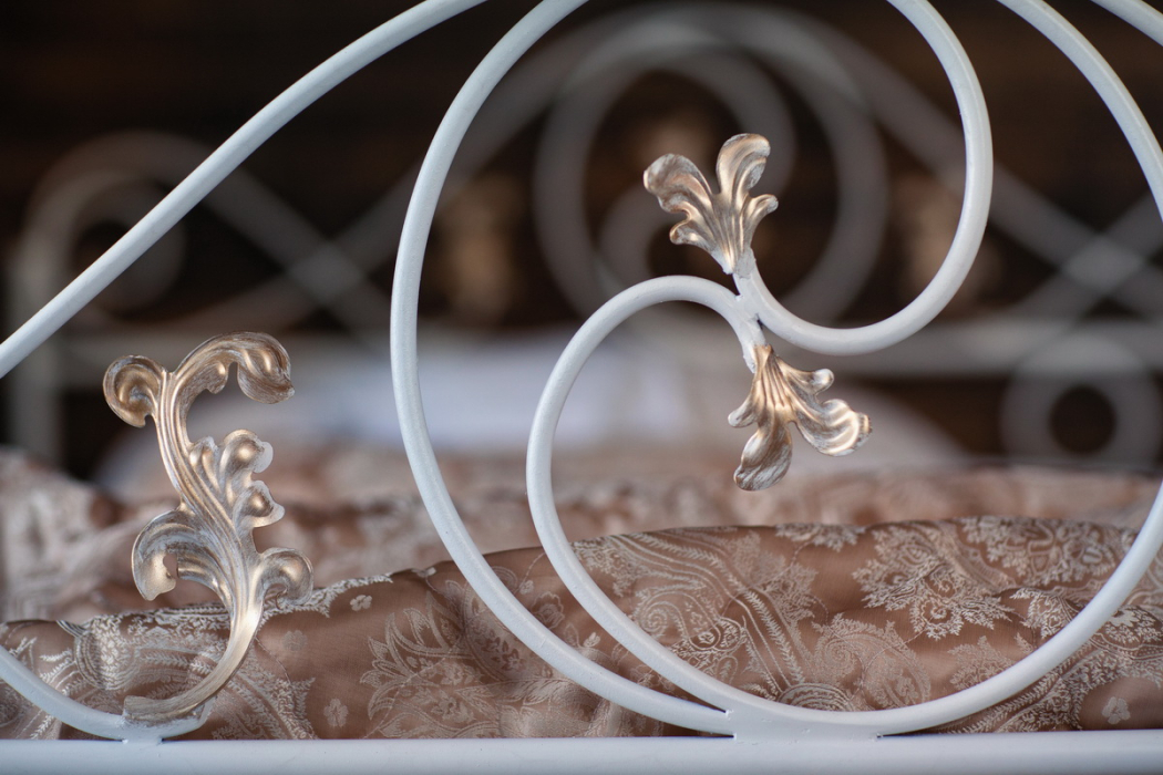 Кованые кровати, Кованая кровать Венеция 1.6 с двумя спинками